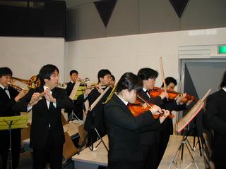 2005-03-25 09:44:38
